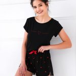 Dzianinowa piżama damska z krótkimi spodenkami Love Whipster | Sensis